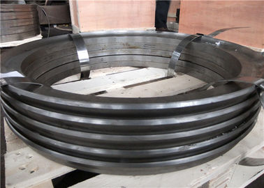 DIN Standard Seamless Rolled Forging Ring с деревянными поддонами