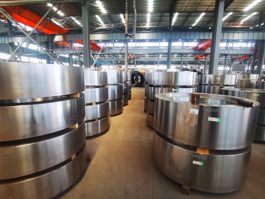 Прочность 650mpa 42CrMo4 кованые кольца, подходящие для колец коробки передач, обеспечивающие прочность и устойчивость к механическому износу